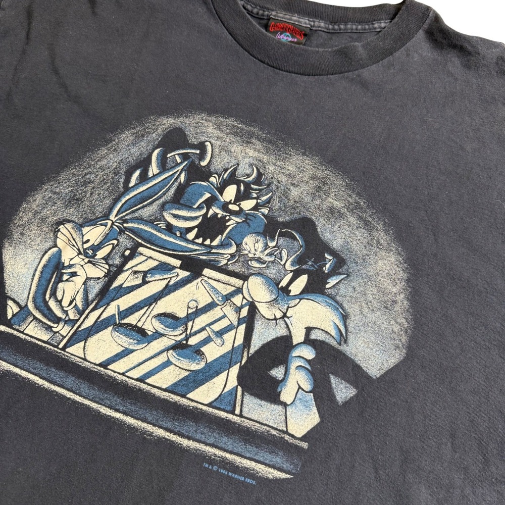 Vintage USA 1994 Looney Tunes T-Shirt XXL Bugs Bunny Taz Black Garme nt Graphics